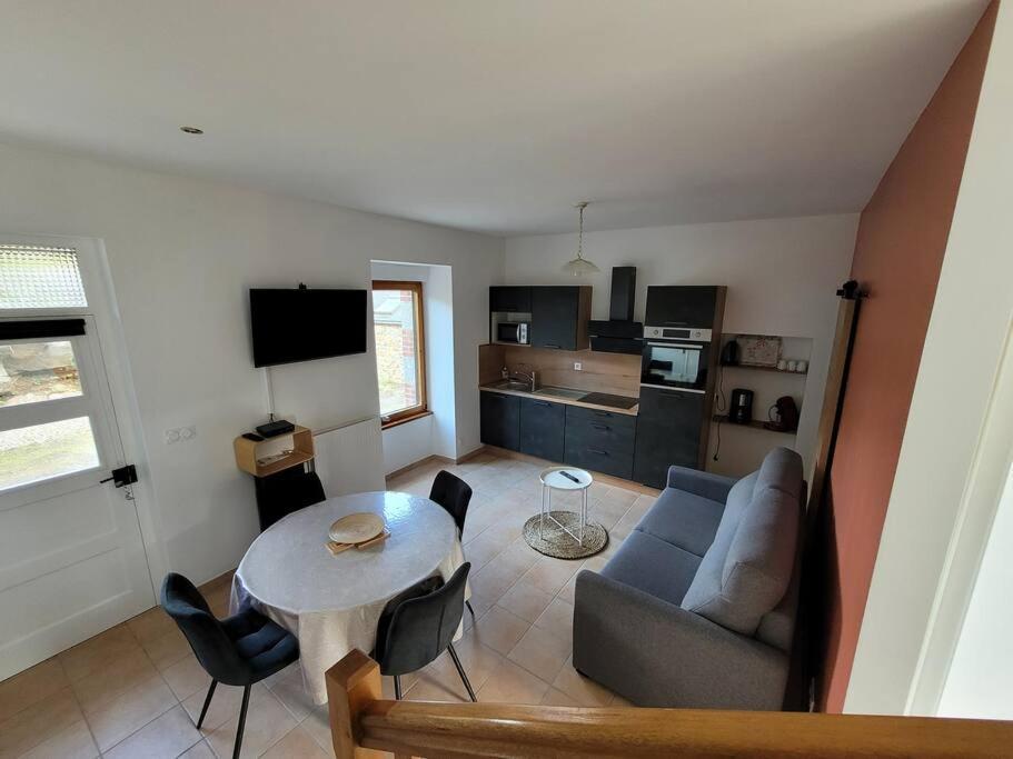 Logement 2 A 4 Pers - Moulin Plouguenast-Langast Eksteriør bilde